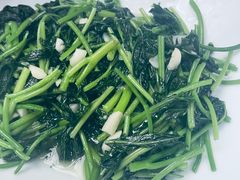 -忆江南·临江鱼馆