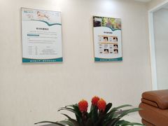 -海之声助听器 瑞士峰力直营中心(华麟大厦店)