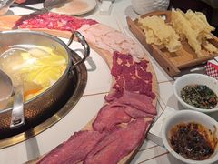 高钙牛骨汤底-牛人日志·鲜牛肉骨汤火锅(万科里瑧店)