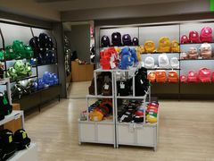 -百盛(中山路店)