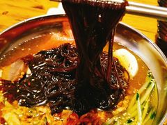 -百年石锅饭·朝鲜族传统民餐