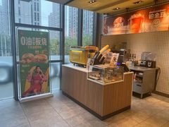 -麦当劳(普陀香溢花城店)