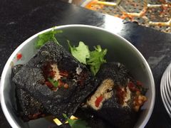 -黑色经典臭豆腐·湖南特产(太平街口店)