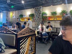 大堂-汉金城海鲜烤肉自助百汇(威海威高广场店)