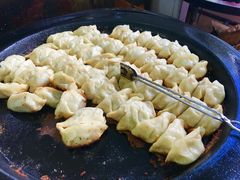 -黄阿姨锅贴大王(万航渡路店)