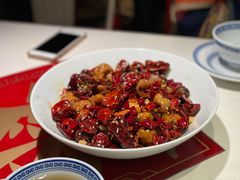 发财肥肠辣子鸡-禄鼎记·多口味酸菜鱼(侨鑫店)