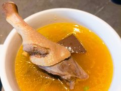 鸭腿-佬太公海鸭·海鲜大排档(上海总店)