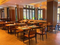 -亚龙湾希尔顿自助餐厅·海鲜·烧烤·沙滩BBQ·现场乐队