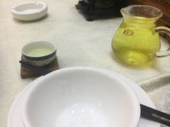 -东豪园林海鲜酒家(南港路辅路店)