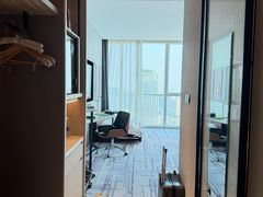 -大连星海皇冠假日酒店