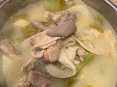 一品胡椒猪肚鸡-避风塘(百联东郊店)