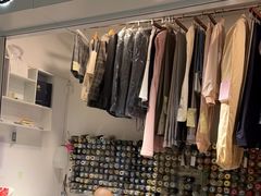 -季师傅无痕改衣(日月光中心店)