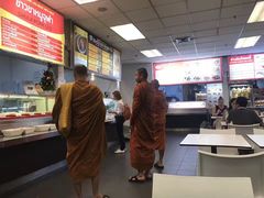 -Magic Food Point(Airport Street food)