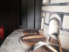 -张闻天故居