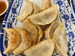 马蹄锅贴-长人馄饨铺(解放街店)