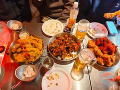 -BHC炸鸡(明洞总店)