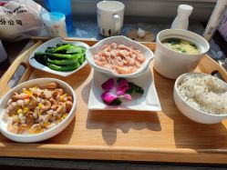 -卓玥国际月子会所(罗山路店)