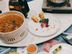 -海鸿荟·沿江菜(中山北路店)