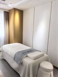 -康美贞·痘肌养护管理中心