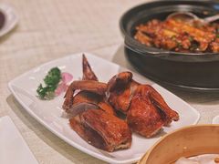 脆皮烧顶鸽-御宝轩(益丰·外滩源店)