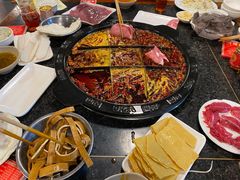 -邓莽子老火锅(中兴路总店)