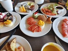 -大中华希尔顿酒店-念自助餐·海南美食·三文鱼