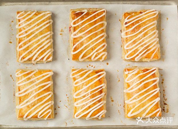 蛋挞皮变身巧草莓派(菜谱)