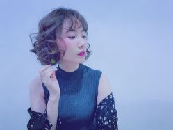 -CARR SALON