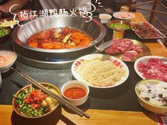 -王婆乔鲜鱼自助火锅(蜀汉路店)