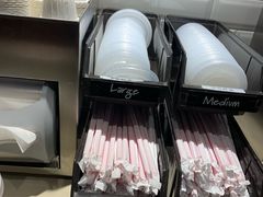 -The Habit Burger Grill 哈比特汉堡(爱琴海店)
