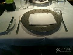 -Le Bernardin