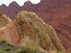 -天山神秘大峡谷