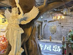 -暴风岛沉浸式体验馆(百联世纪店)
