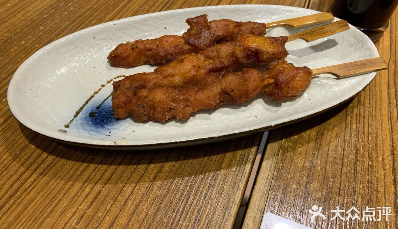 看到阿香米线有团购很划算就进去吃，也不用排队