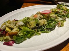 牛油果蟹肉沙拉-普朗姆生蚝吧(原建国路店)