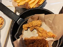 -必胜客(周浦万达店)