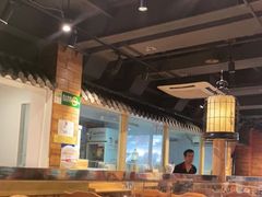 大堂-古铜老院铜锅涮肉·清真(双井店)