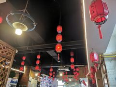 -人民公社铁锅炖·东北菜(卫国道店)