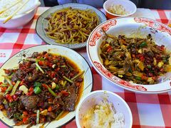 -饶品富牛魔王辣味烧菜馆(船山路总店)