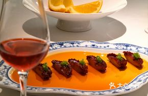 Dahongpao Oil-Braised Fresh Abalone