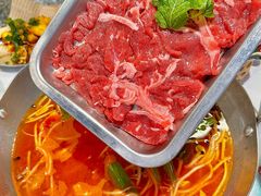 -王奋斗贵州酸汤牛肉火锅