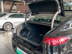 -天津波士信达奔驰4S店(卫津南路店)