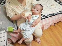 -爱月宝月嫂·育儿嫂(哈尔滨总店)