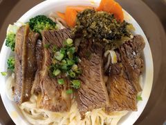 -康师傅私房牛肉面(马泉营奥莱店)