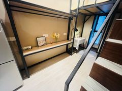 -魔方公寓(碧云国际店)