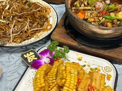 -天宝食坊·啫啫煲大排档(西华路店)