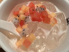 现任椰奶冰粉-太二酸菜鱼(群光广场店)