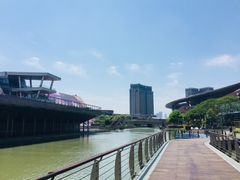 -圆融星座购物中心