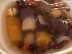 -吉小手•豆花和糖水(卧龙晓城店)