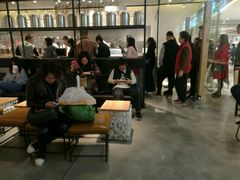 大堂-喜茶(深圳东门1234店)